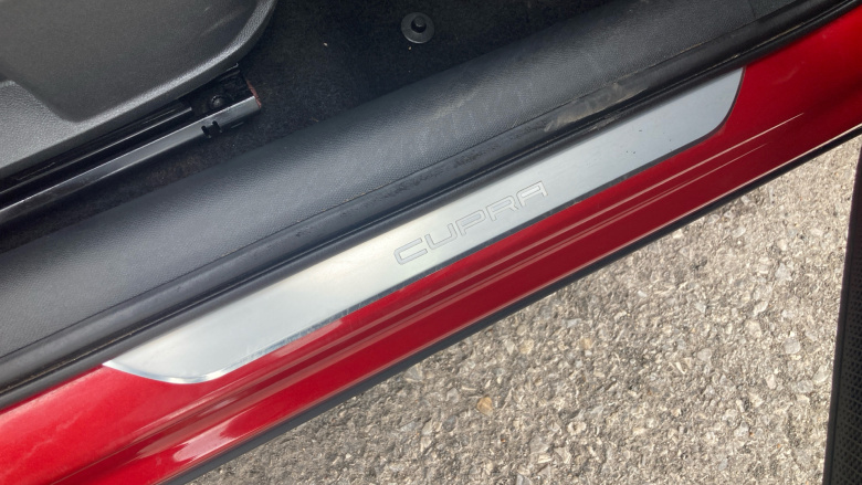 CUPRA Formentor 1.4 eHybrid 204 V1 5dr DSG Estate